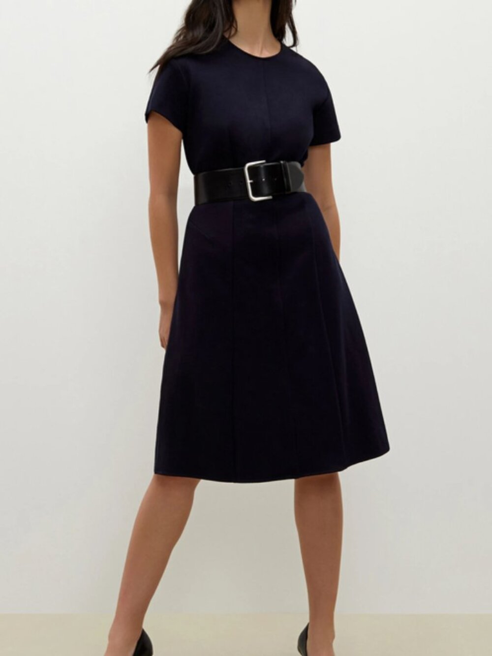 MM LAFLEUR Coretta Dress Navy Blue Capusle Ponte Knit Corporate Sheath Midi